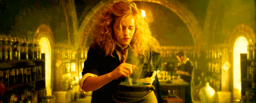 Hermione's hair in its natural, untamed state.